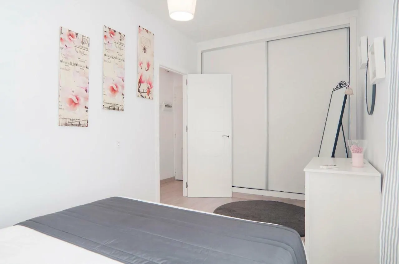 16 Benal Acogedor Y En 1ª Linea Apartment Benalmadena